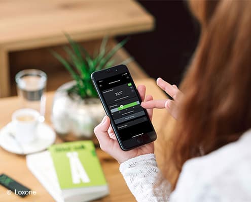 Bedienung der Smart Home Klimatisierung am Handy